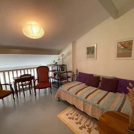 Les Huniers Apartment *